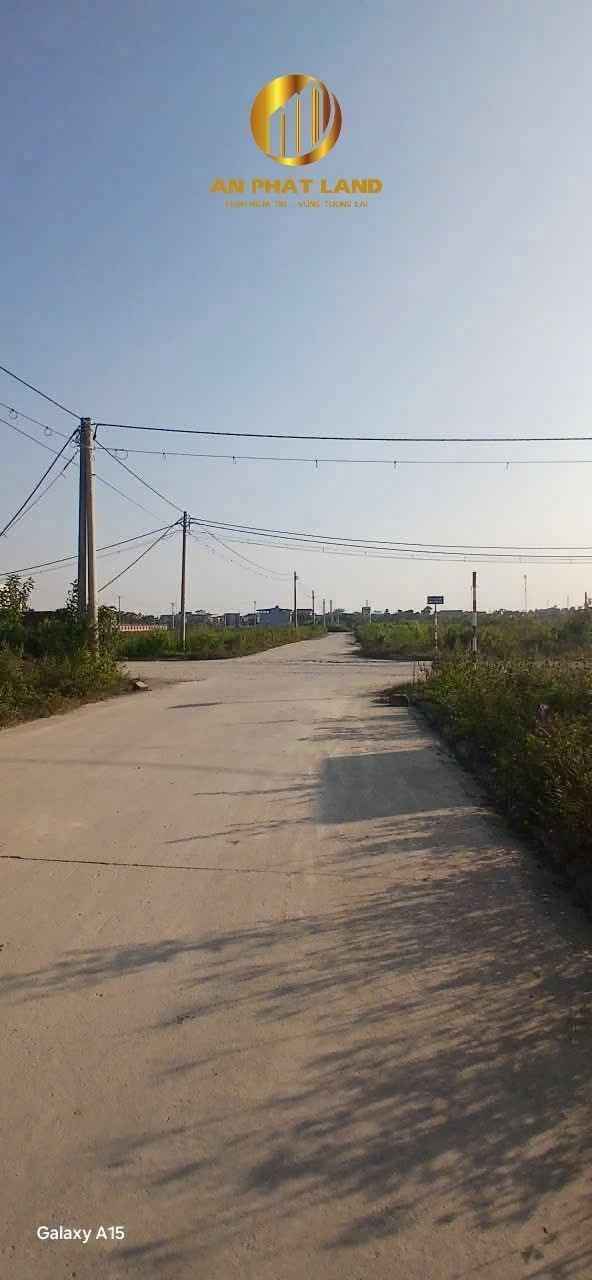 Đất nền 100m² tại Thị trấn Yên Thịnh, Yên Mô - Giá chỉ 2.3 tỷ, nhanh tay sở hữu!