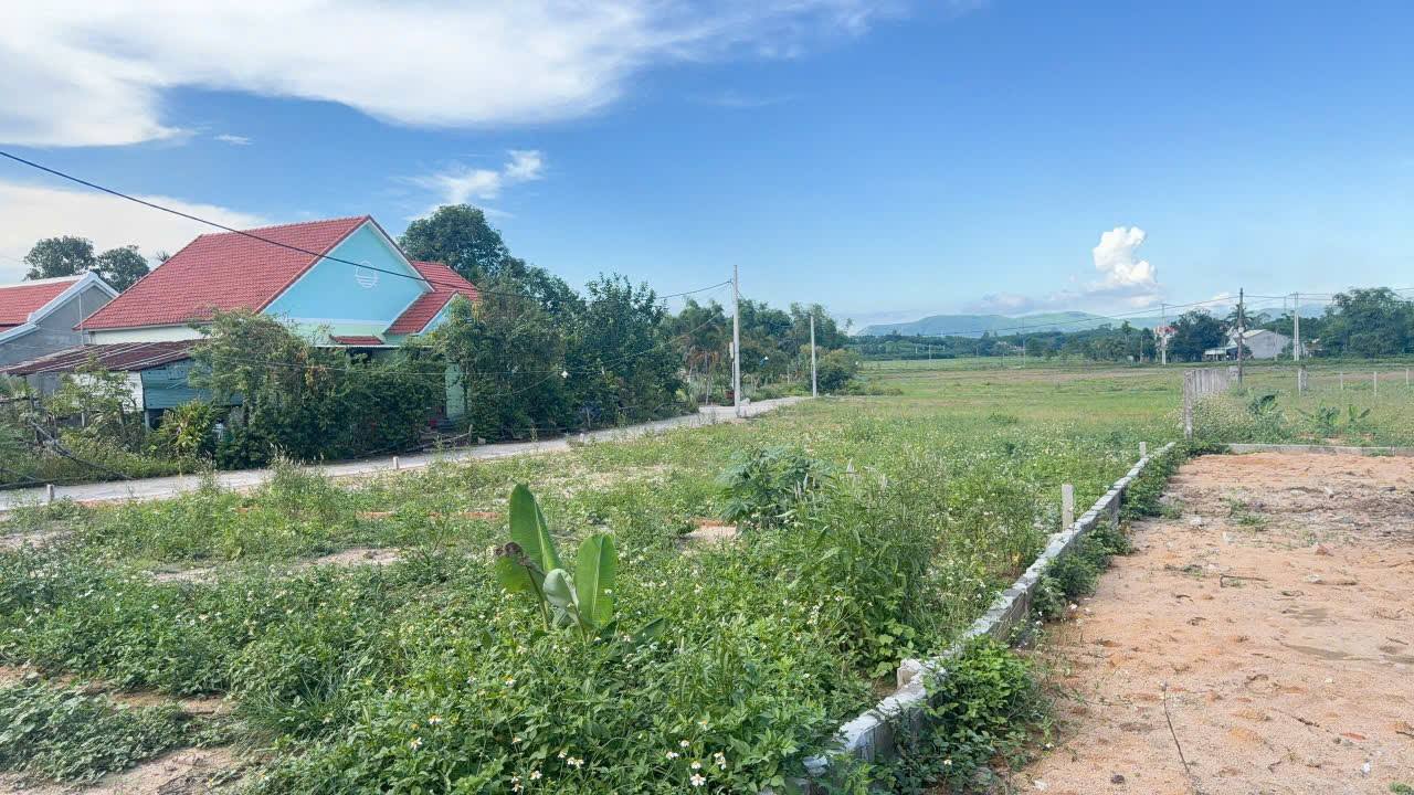 Đất nền Thôn Khương Mỹ, 140m², giá 2.5 tỷ - Đầu tư sinh lời hấp dẫn!