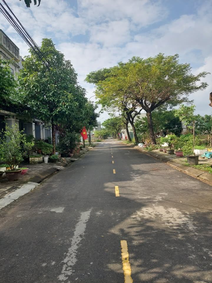 Chung cư Ecocharm Đà Nẵng 100m² giá 3 tỷ - Tiềm năng sinh lời cao!