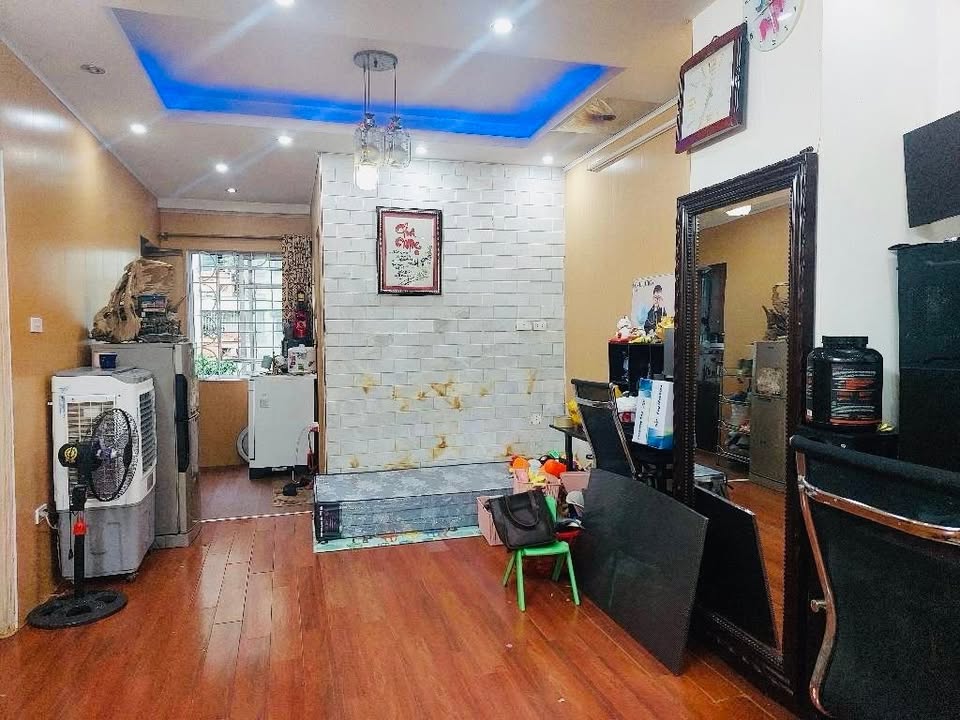 Căn hộ Hoàng Minh Giám, Thanh Xuân 45m² giá 2.2 tỷ - Chính chủ cần bán gấp!