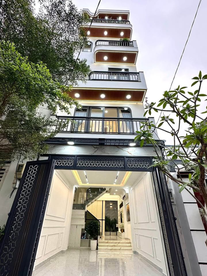 Nhà phố Nam Dư, Hoàng Mai 42m² giá 6.9 tỷ - Thiết kế hiện đại, dọn vào ở ngay!