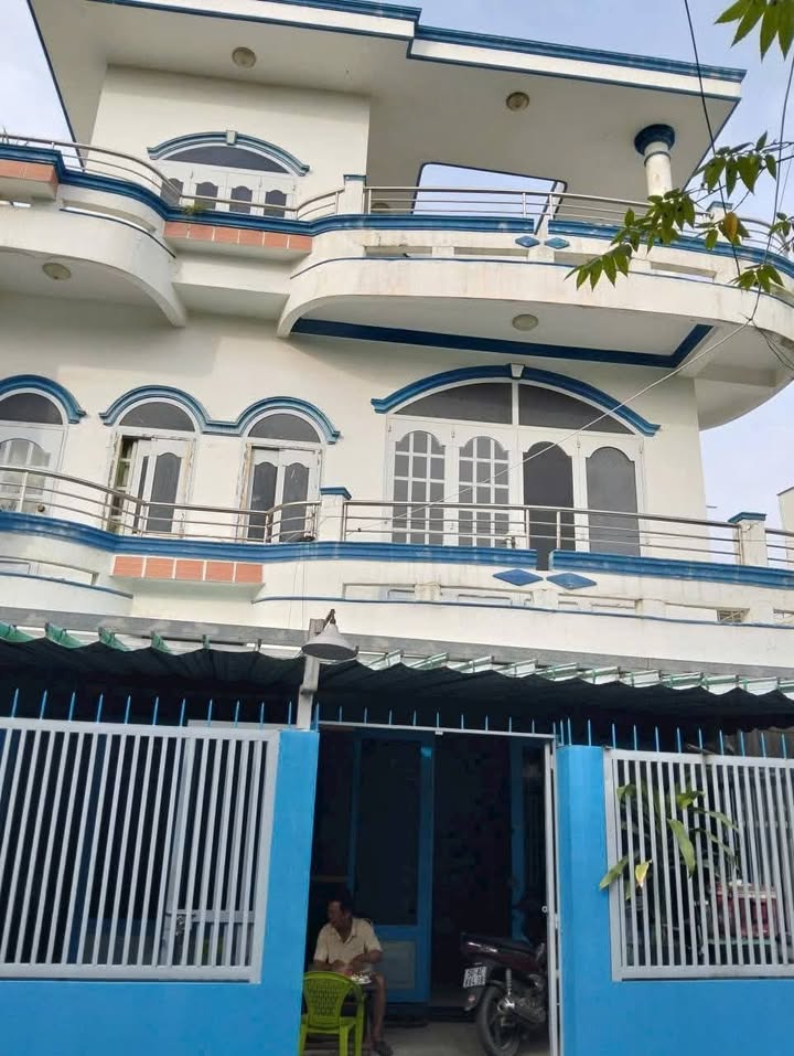 Nhà thuê hẻm xe hơi Phường Xóm Củi Quận 8 80m² giá 12 triệu - Không thể bỏ lỡ!