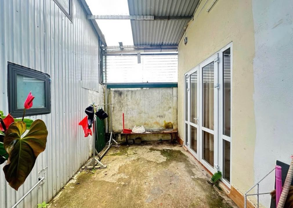 Nhà phố Đà Lạt 42m² giá 1.09 tỷ - Gần cây xăng Vạn Thành, tiện đi lại!