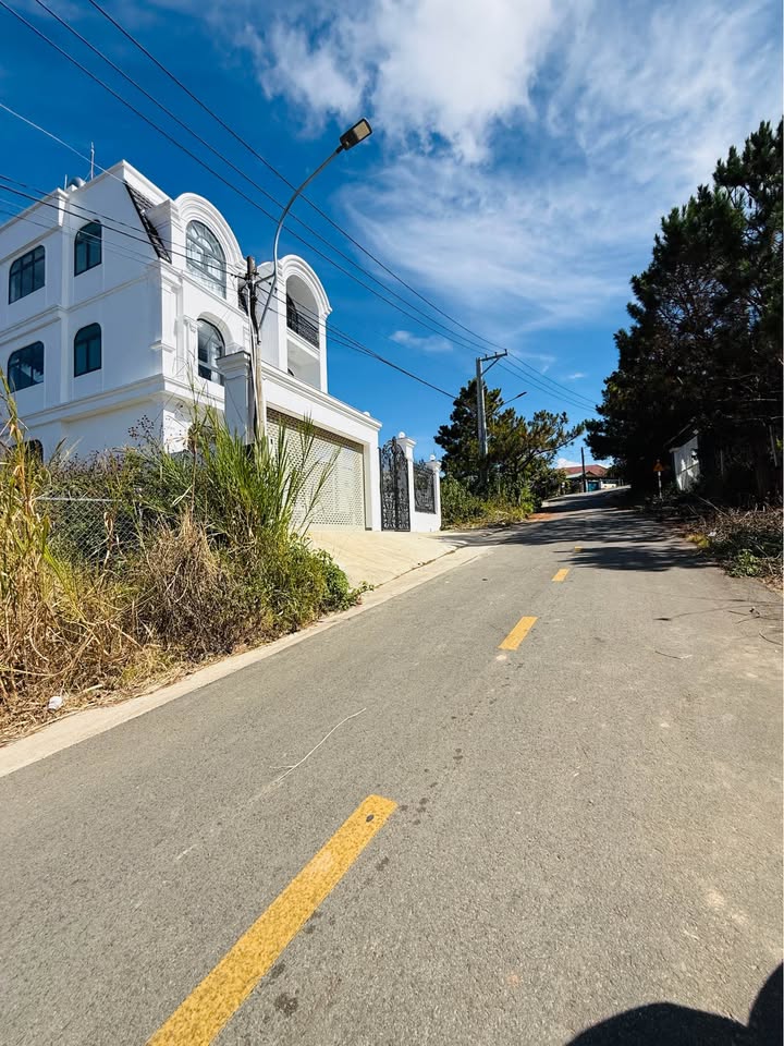 Đất nền Đồi Huy Hoàng Đà Lạt 980m² giá 39.2 tỷ - Cơ hội đầu tư tuyệt vời!