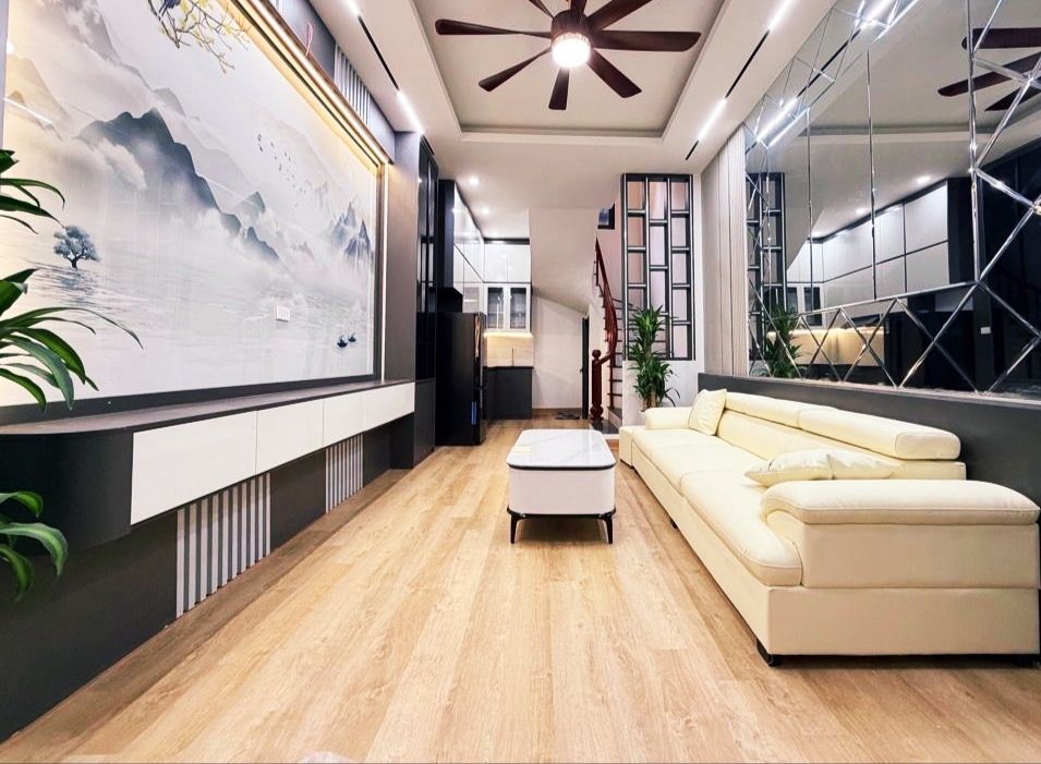 Nhà 5 tầng Phố Kim Giang 45m² giá 8.6 tỷ - Sẵn sàng vào ở ngay!