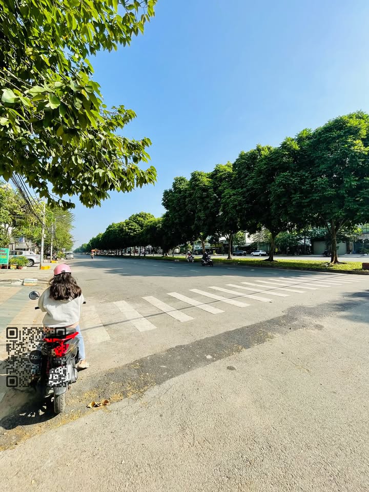 Nhà mặt tiền Vành Đai Trong, Quận Bình Tân, 55m² giá 9 tỷ - Xách dép vào ở ngay!