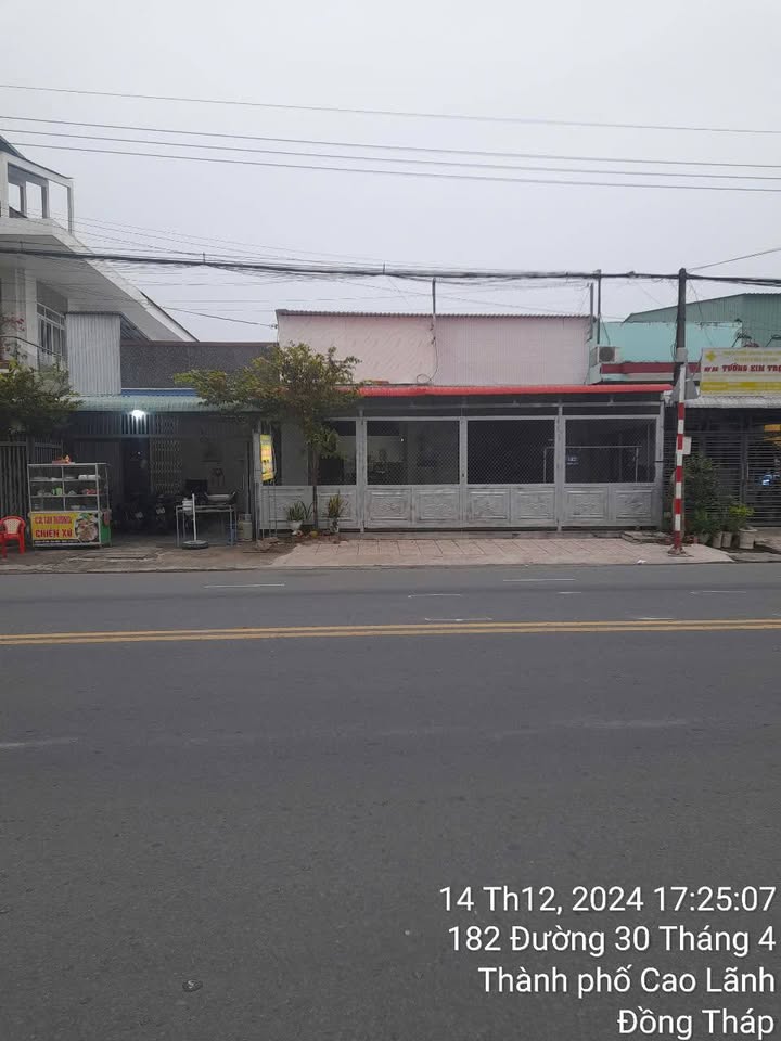 Nhà mặt tiền đường 30/4, TP. Cao Lãnh, 94m² giá 7.9 tỷ - Nở hậu tài lộc ngay trung tâm!