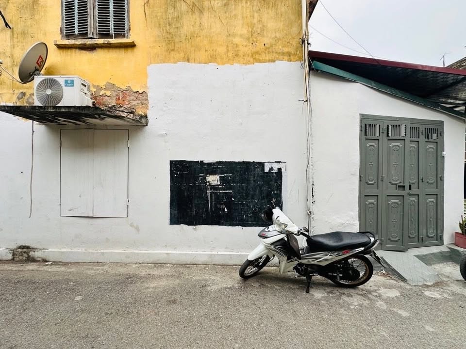 Nhà mặt tiền Thạch Bàn, 27m² giá 3 tỷ - Kinh doanh đỉnh cao!