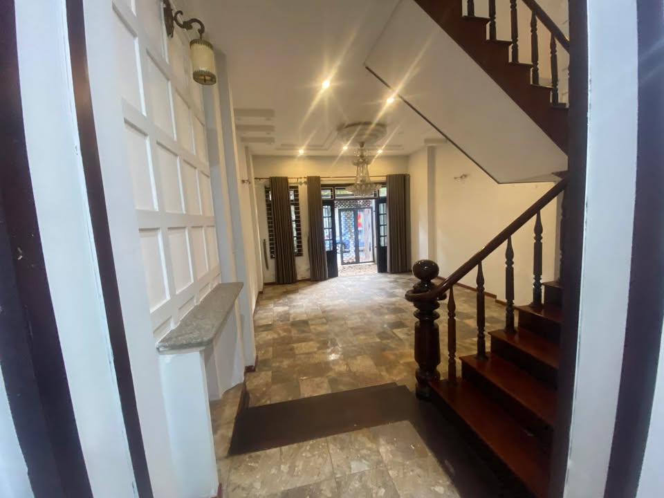 Nhà 4 tầng đường 5,5m tại Sơn Trà, Đà Nẵng 87,5m² - Sổ hồng đầy đủ, ở tốt!