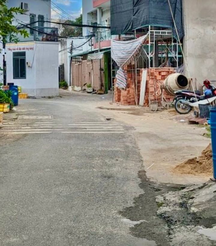 Nhà phố Hẻm 3 gác Đường số 19 Thủ Đức 47m² giá 4.2 tỷ - Khu VIP sầm uất!