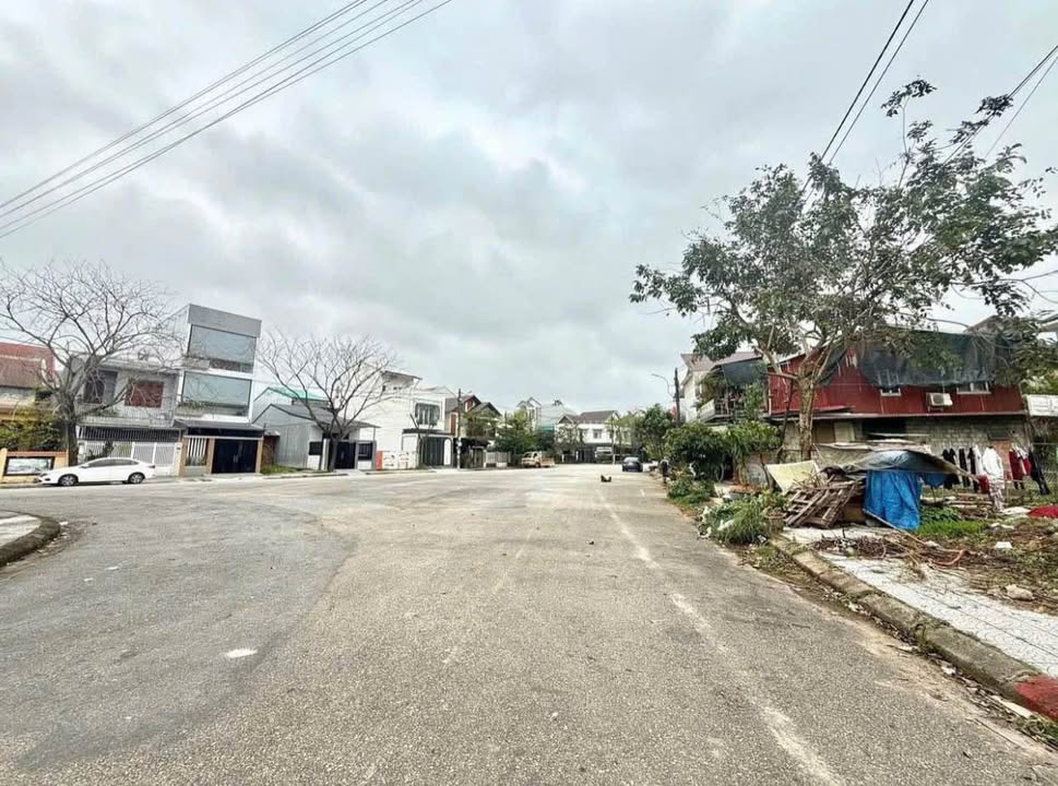 Đất nền Thủy Xuân, Huế 114m² giá 3.8 tỷ - Gần công viên xanh mát!
