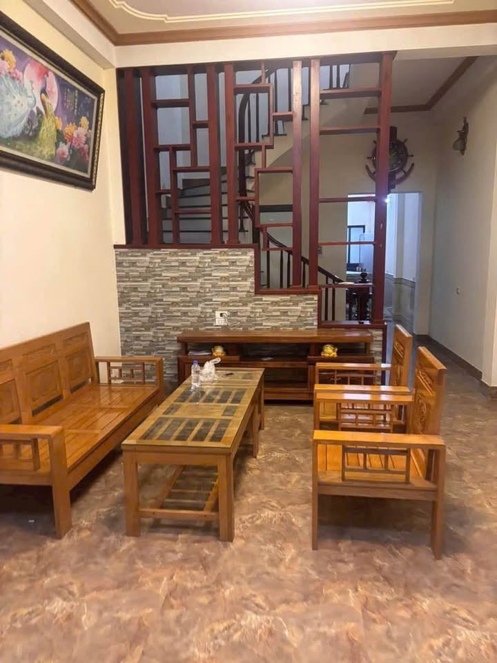 Nhà 3 tầng mới xây tại Phường Hòa Bình, 80m² - Giá tốt cho người mua!