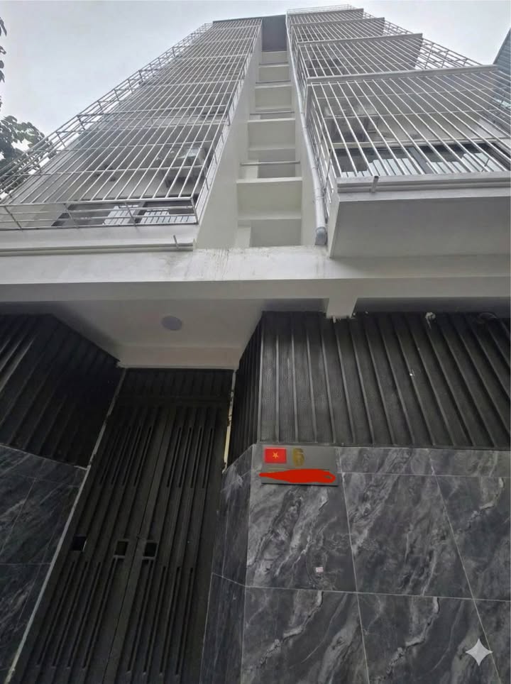 Nhà đầu tư tại Ngõ 29 Khương Hạ, Thanh Xuân - Diện tích 132m², Giá 48 tỷ - Doanh thu 2 tỷ/năm!