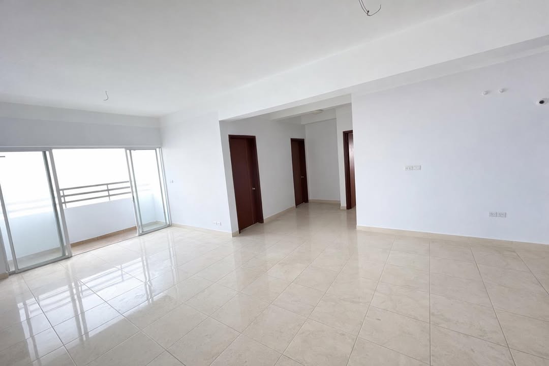 Căn hộ Ngoại Giao Đoàn 85m² giá 8 tỷ - Căn góc 3 mặt thoáng, thiết kế hiện đại!