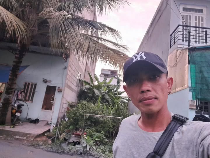 Nhà riêng hẻm xe tăng Nguyễn Văn Tạo 80m² giá 3 tỷ - Cơ hội sở hữu ngay!