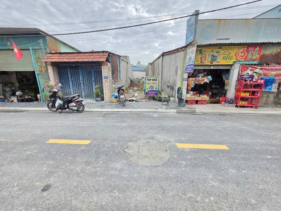 Đất thổ cư mặt tiền TX22, Thạnh Xuân, Quận 12 - Giá chỉ 5.6 tỷ, cơ hội vàng cho nhà đầu tư!