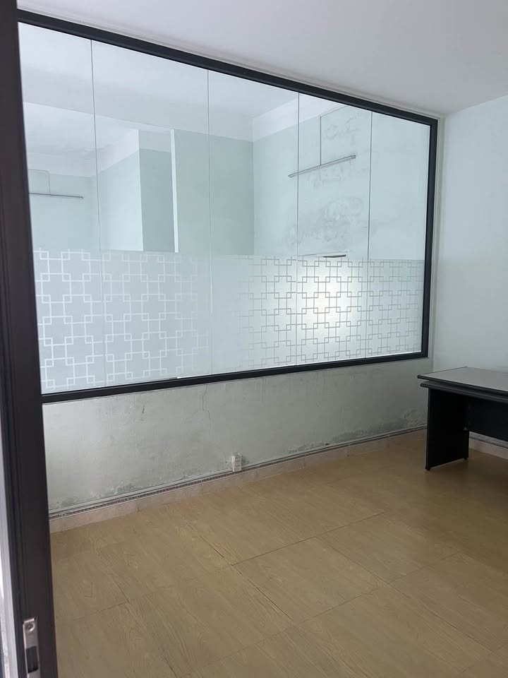 Nhà FrontHouse 201,5m² tại Quận Liên Chiểu, Đà Nẵng - Kinh doanh sôi động 24/7!