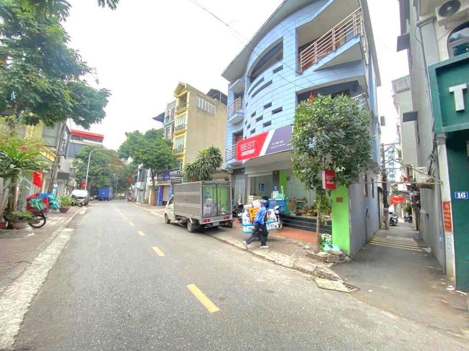 Đất tặng nhà C4 Phường Phúc Đồng 45m² giá 8 tỷ - Cơ hội đầu tư tốt!