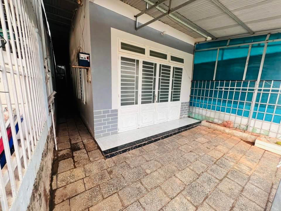 Nhà chính chủ quận Đức Trọng 128m² giá 1.75 tỷ - Pháp lý rõ ràng!