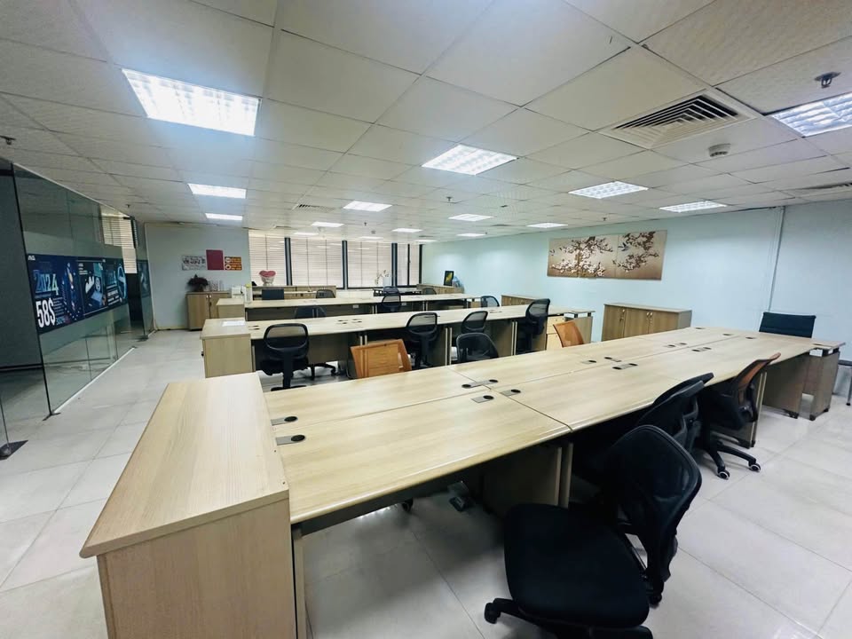 Sàn văn phòng cho thuê tại đường Lê Văn Lương, Thanh Xuân 224m² - Không gian làm việc lý tưởng!