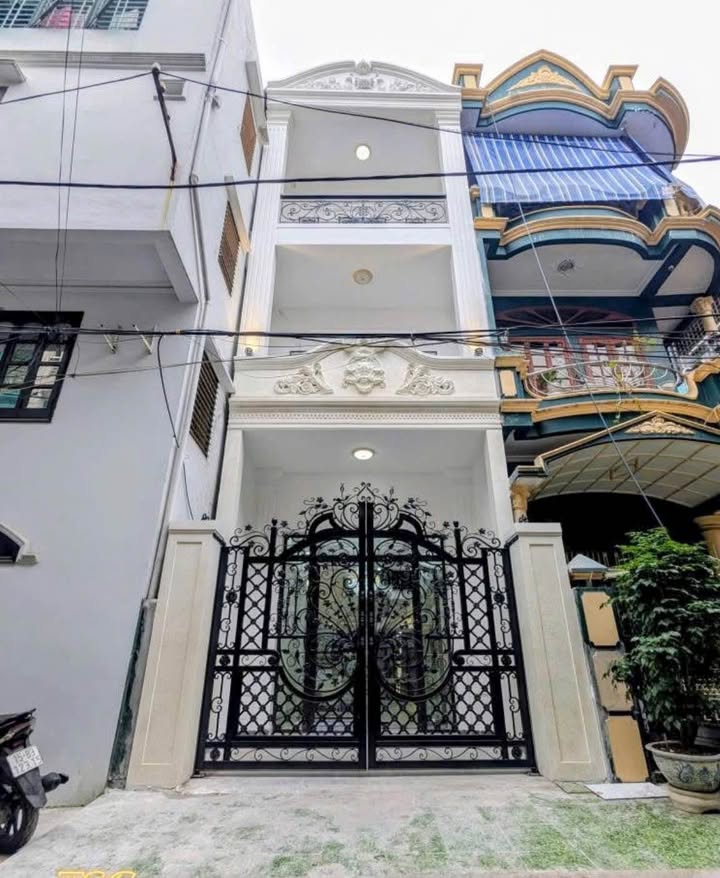 Nhà riêng Phường An Lạc, TP Chí Linh 70m² giá 7.9 tỷ - Nhà đẹp đón Tết, chính chủ!