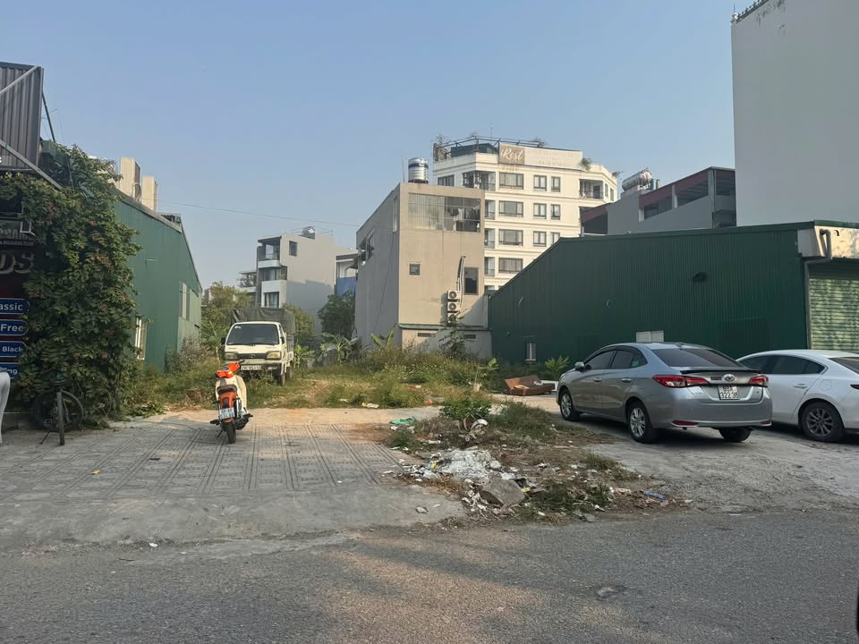 Bán FrontHouse phố Dương Tĩnh, Vĩnh Yên 100m² giá 7 tỷ - Kinh doanh siêu đẹp!