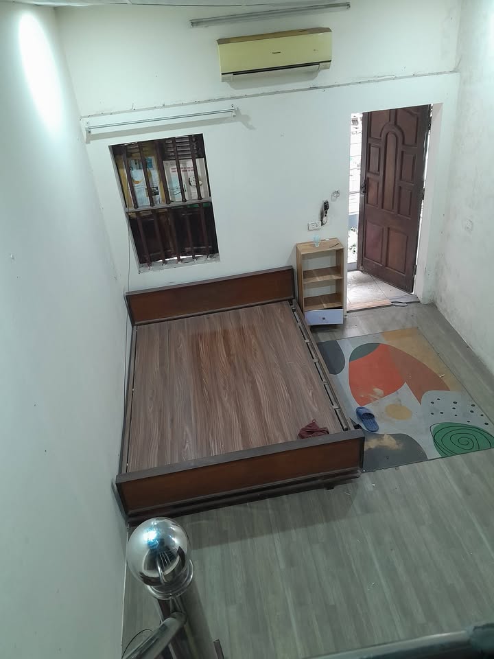 Nhà nguyên căn Bạch Đằng, Chương Dương 30m² giá 6 triệu - Vị trí đắc địa gần phố cổ!