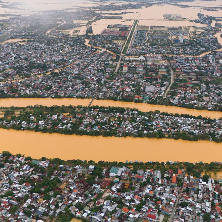 Đất 2 mặt tiền Hồ Quý Ly 239m² giá 7.887 tỷ - Phù hợp kinh doanh, cho thuê!