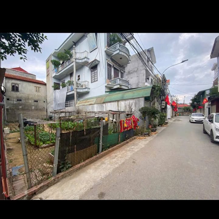 Đất Tông Đản, Hoàn Kiếm 135m² giá 3 tỷ - Ô tô đỗ cửa, vị trí vàng!