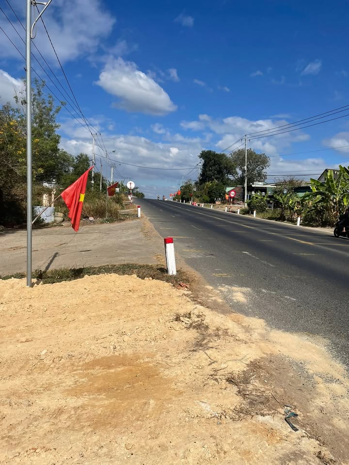 Đất mặt tiền Quốc Lộ, Thôn 1B, Đắk La 4000m² giá 2 tỷ - Kinh doanh đa ngành lý tưởng!