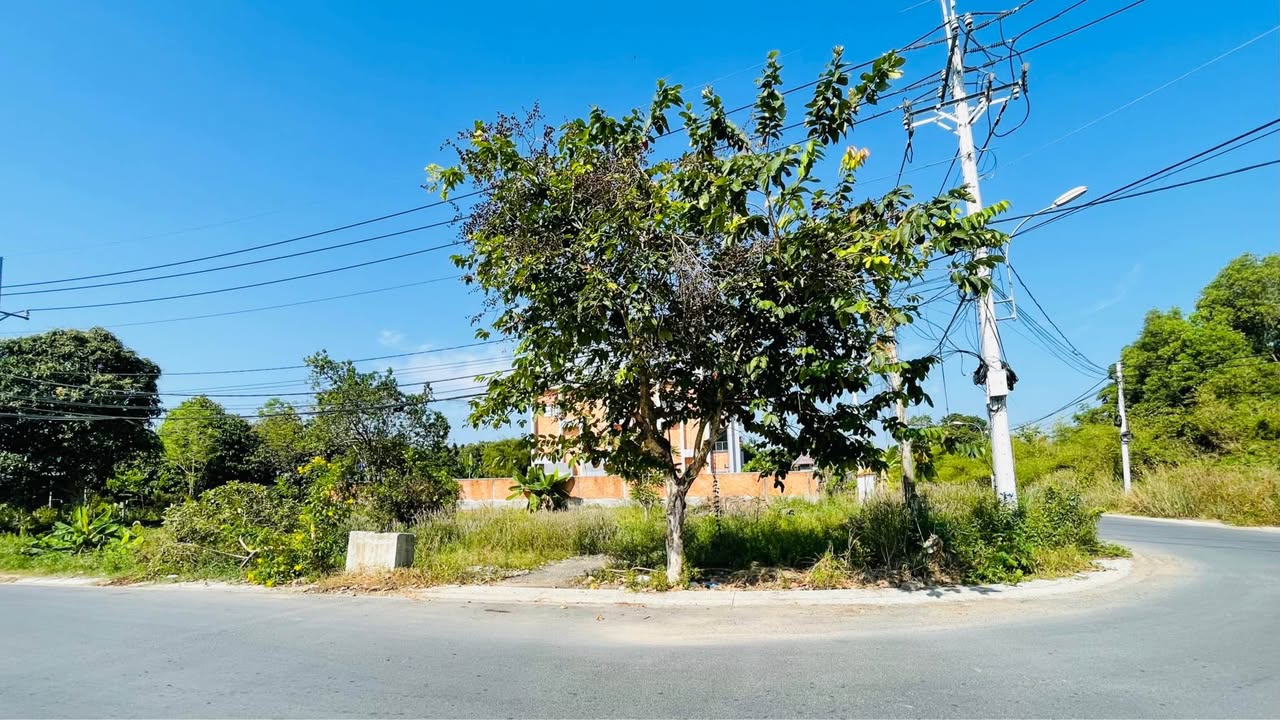 Đất nền 2 mặt tiền Tân Thạnh Tây, Phú Hòa Đông 139m² - Sổ hồng riêng, giá thỏa thuận!