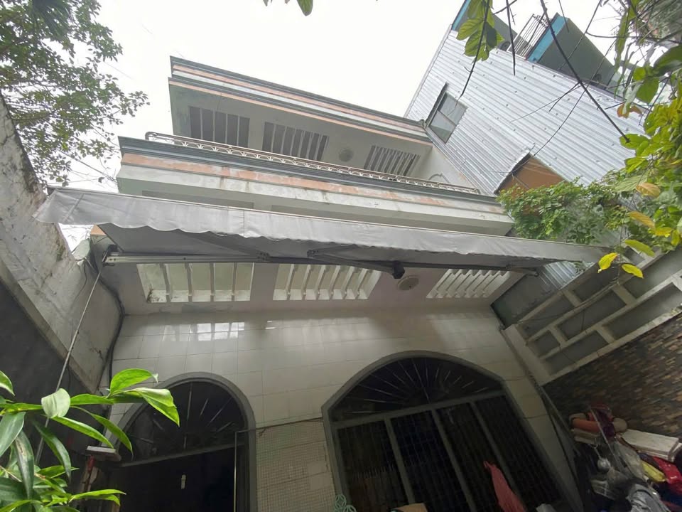 Nhà góc kiệt ô tô Đinh Tiên Hoàng, Hải Châu 114m² chỉ 6 tỷ - Cơ hội đầu tư tuyệt vời!