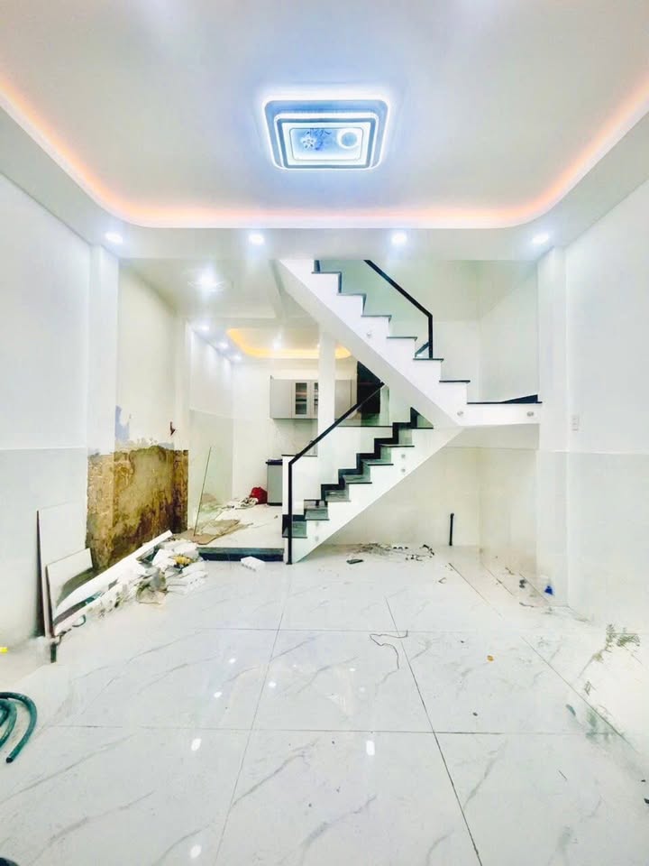 Nhà riêng Hiệp Thành 17, Quận 12, 26m² giá 2.839 tỷ - Sổ hồng riêng, thương lượng tốt!