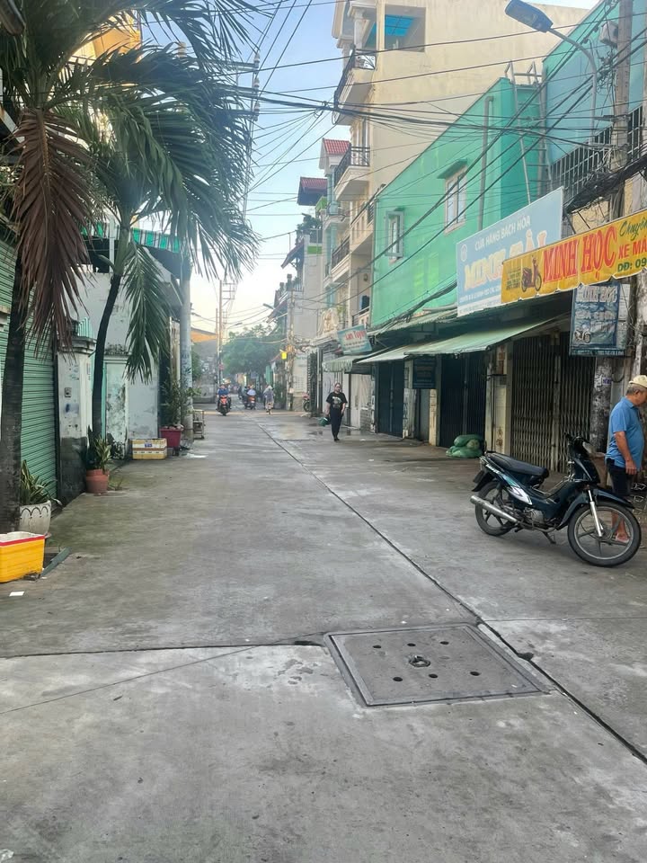 Nhà 1 lầu Hương Lộ 2, Bình Trị Đông 70m² giá 6 tỷ - Sổ hồng đầy đủ!