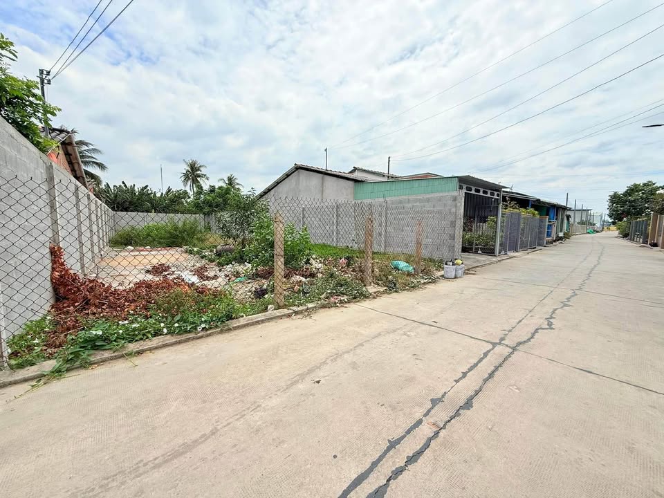 Đất ODT 308m² tại Thị trấn Tân Trụ giá 1.8 tỷ - Cơ hội vàng cho đầu tư!