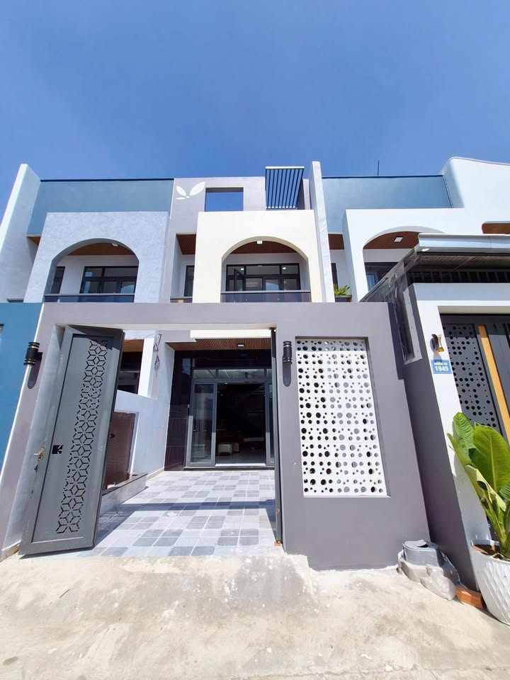 Nhà phố Cần Giuộc Long An 122m² giá 3.1 tỷ - Căn duy nhất còn lại!