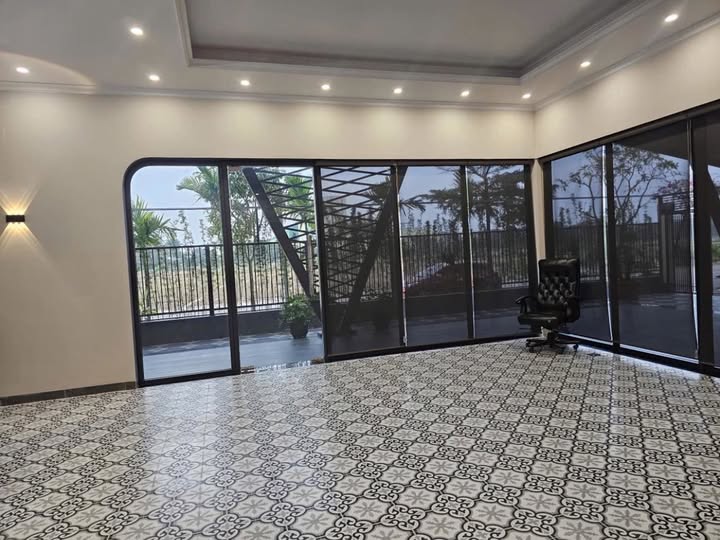 Nhà mặt tiền Khu dân cư mới Bảo Khê 300m² giá 12 tỷ - Kinh doanh cafe lý tưởng!