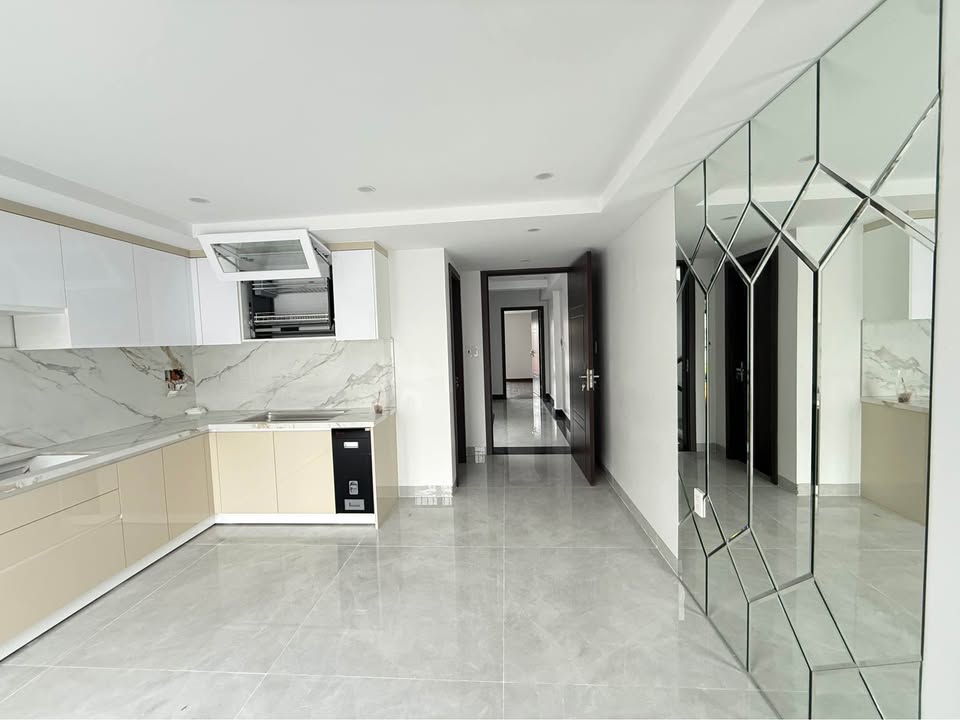 Nhà phố Nguyễn Công Trứ, Hải Phòng 66m² giá 8.2 tỷ - Không thể bỏ lỡ!