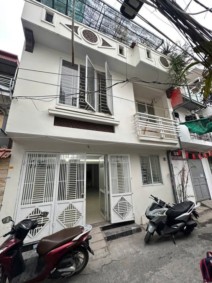 Nhà 3 tầng ngõ Nam Phát 1, Lạch Tray, Hải Phòng – Chính chủ, Ô tô vào nhà, Giá 4.5 tỷ!