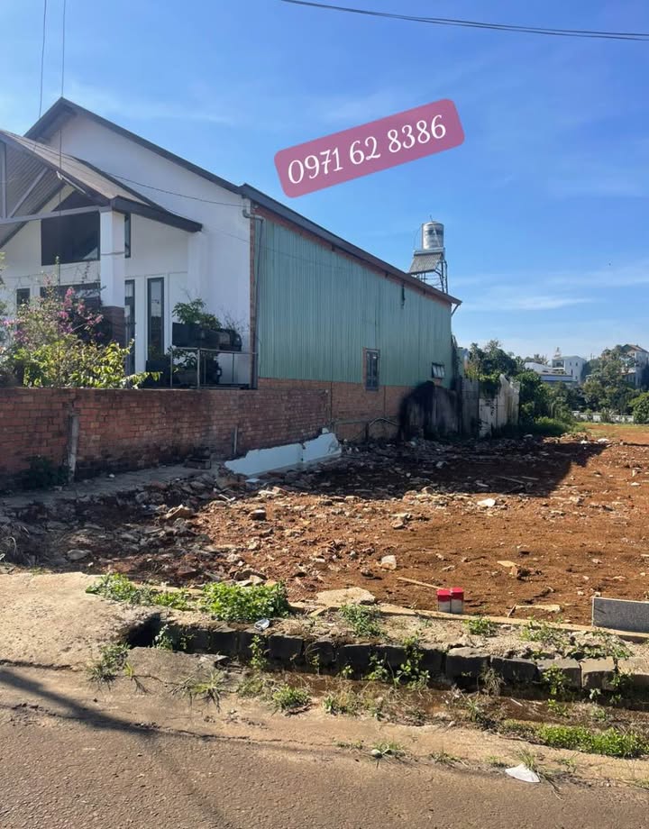 FrontHouse Đường Nguyễn Du, Bảo Lộc, 134m² giá 1.65 tỷ - Sổ hồng chính chủ sẵn sàng giao dịch!