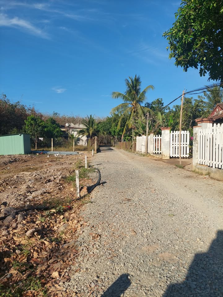 Đất thổ cư Tân Châu 200m² giá 320 triệu - Pháp lý rõ ràng