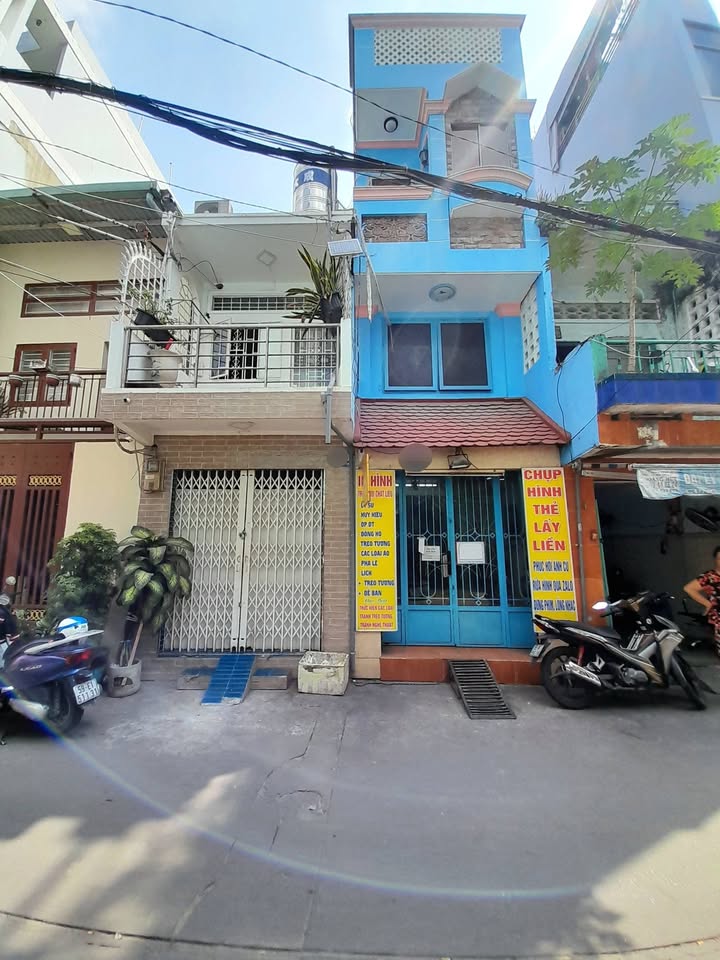 Bán gấp FrontHouse 32m² đường Bình Thới, Quận 11 - Mặt tiền kinh doanh 8m chỉ 4.9 tỷ!