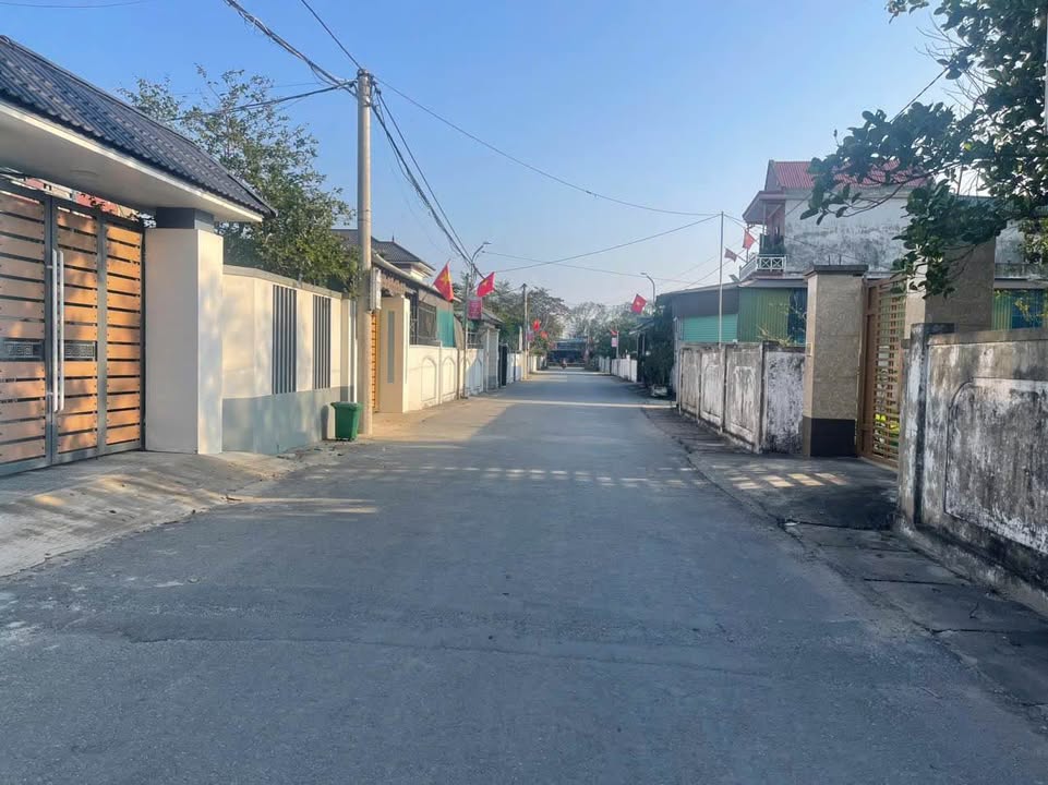 Bán FrontHouse 205.9m² đường Hoàng Đan, Nghi Hương - Giá 6.5 tỷ, vị trí đắc địa!