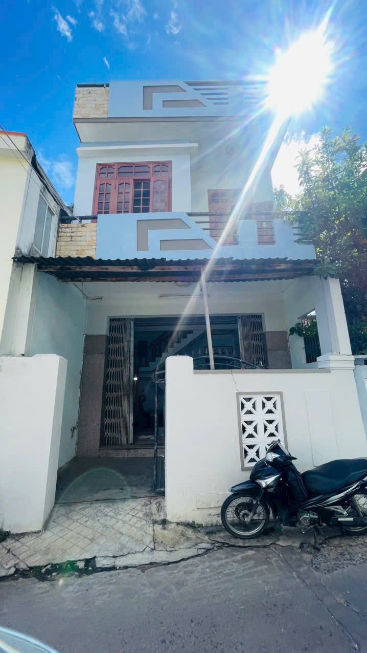 Nhà 2 mê Phường 9, TP Tuy Hoà 60m² giá 930 triệu - Chính chủ bán gấp!