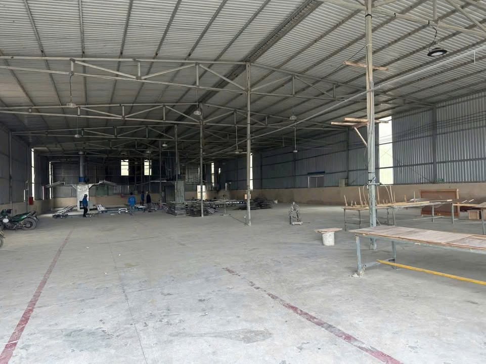 Kho xưởng cho thuê tại Hội Nghĩa, Tân Uyên 2000m² giá 55 triệu - Đường xe container ra vào 24/24!