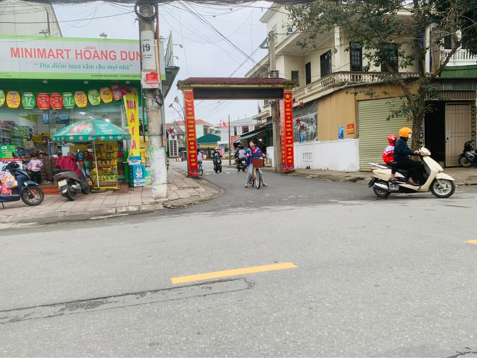 Nhà bán Ngõ 13 Đường Nguyễn Biểu 255m² giá 3.6 tỷ - Hướng Bắc, sẵn sàng giao dịch!