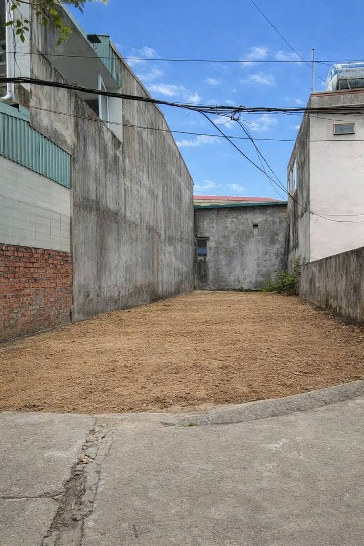 Đất nền Lăng Cẩm, Việt Trì 100m² giá 3 tỷ - Cơ hội đầu tư hiếm có!