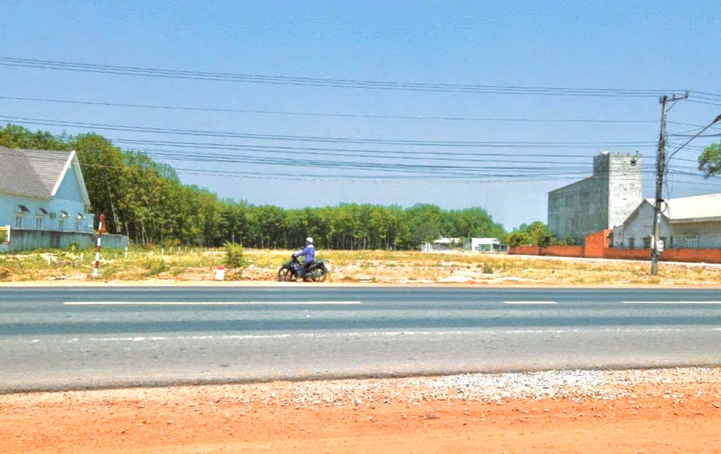 Đất thổ cư 1010m² ngay Quốc Lộ 14 - Giá chỉ 150 triệu, cơ hội đầu tư tuyệt vời!