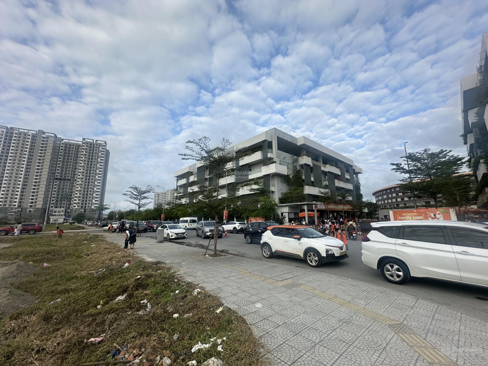 Đất nền FPT City Đà Nẵng 193.2m² giá 11.2 tỷ - Kẹp vệt cây xanh, gần khu đô thị!