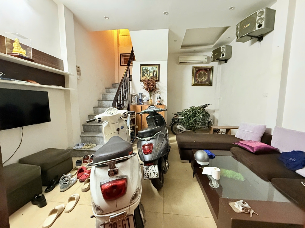 Bán nhà Tôn Đức Thắng, 25m², 5 tầng giá 7.9 tỷ - Thông tin thật!